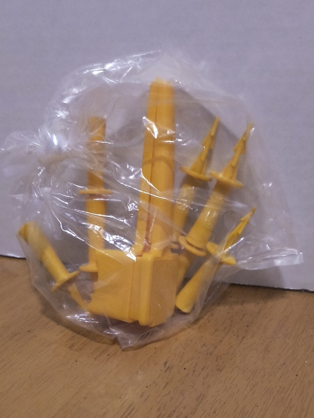 Tupperware Yellow Corn On The Cob Holders/ Butterer B3